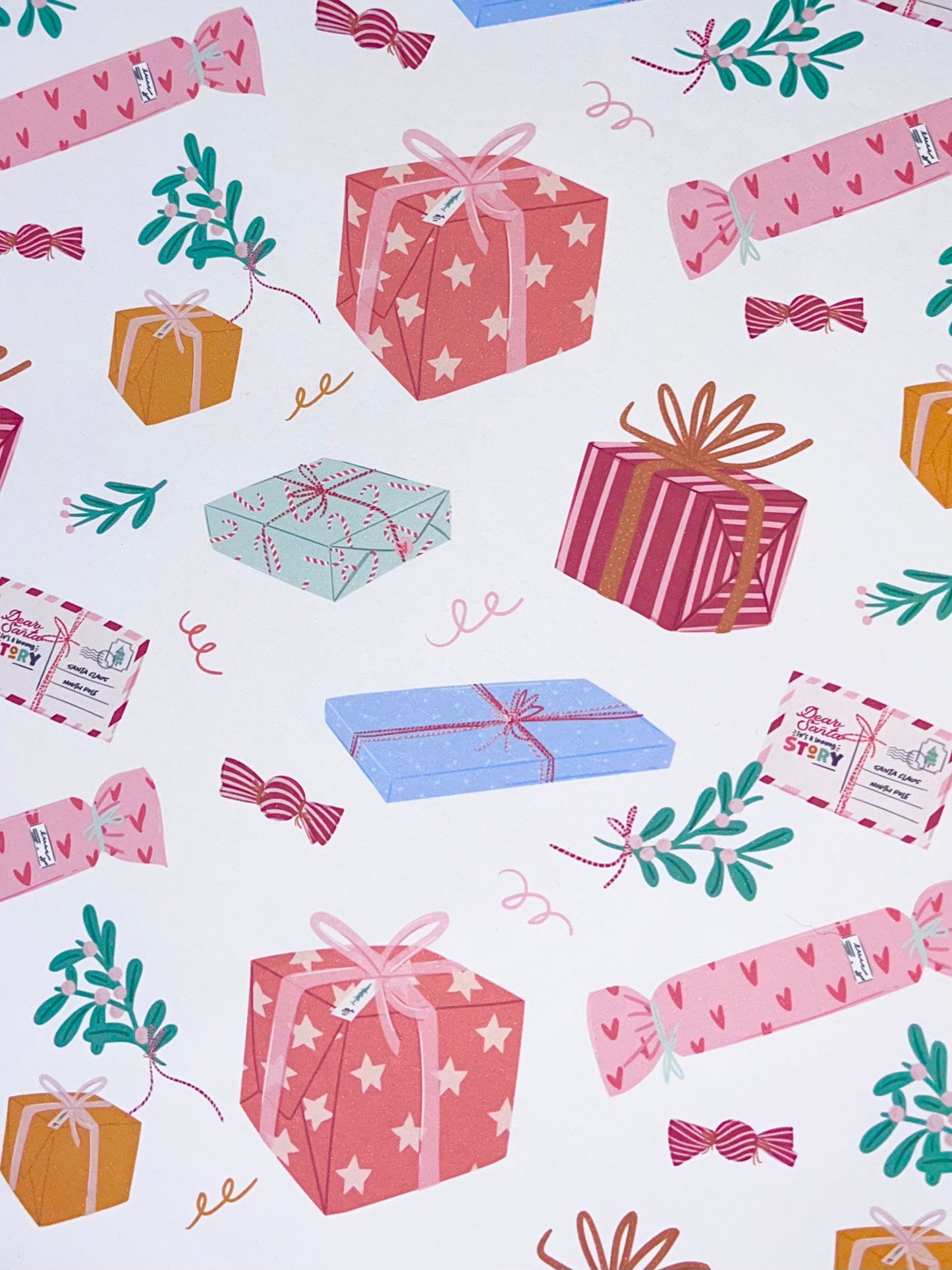 Festive Cheer Festive Gift Wrap
