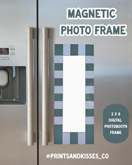 Magnetic Digital Photo Booth Frame : Evergreen